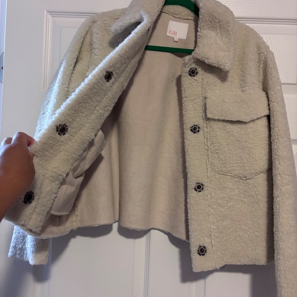 GB fuzzy Sherpa jacket - Picture 2 of 2